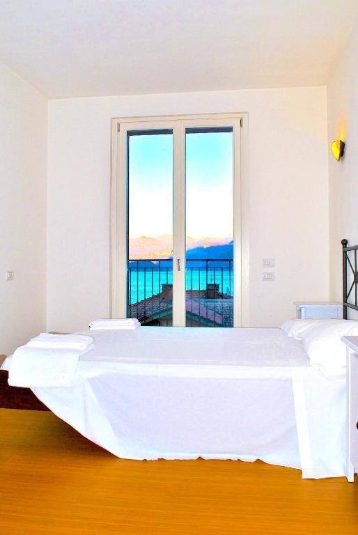 Luxury Penthouse With Big Terrace Apartment Argegno Ngoại thất bức ảnh